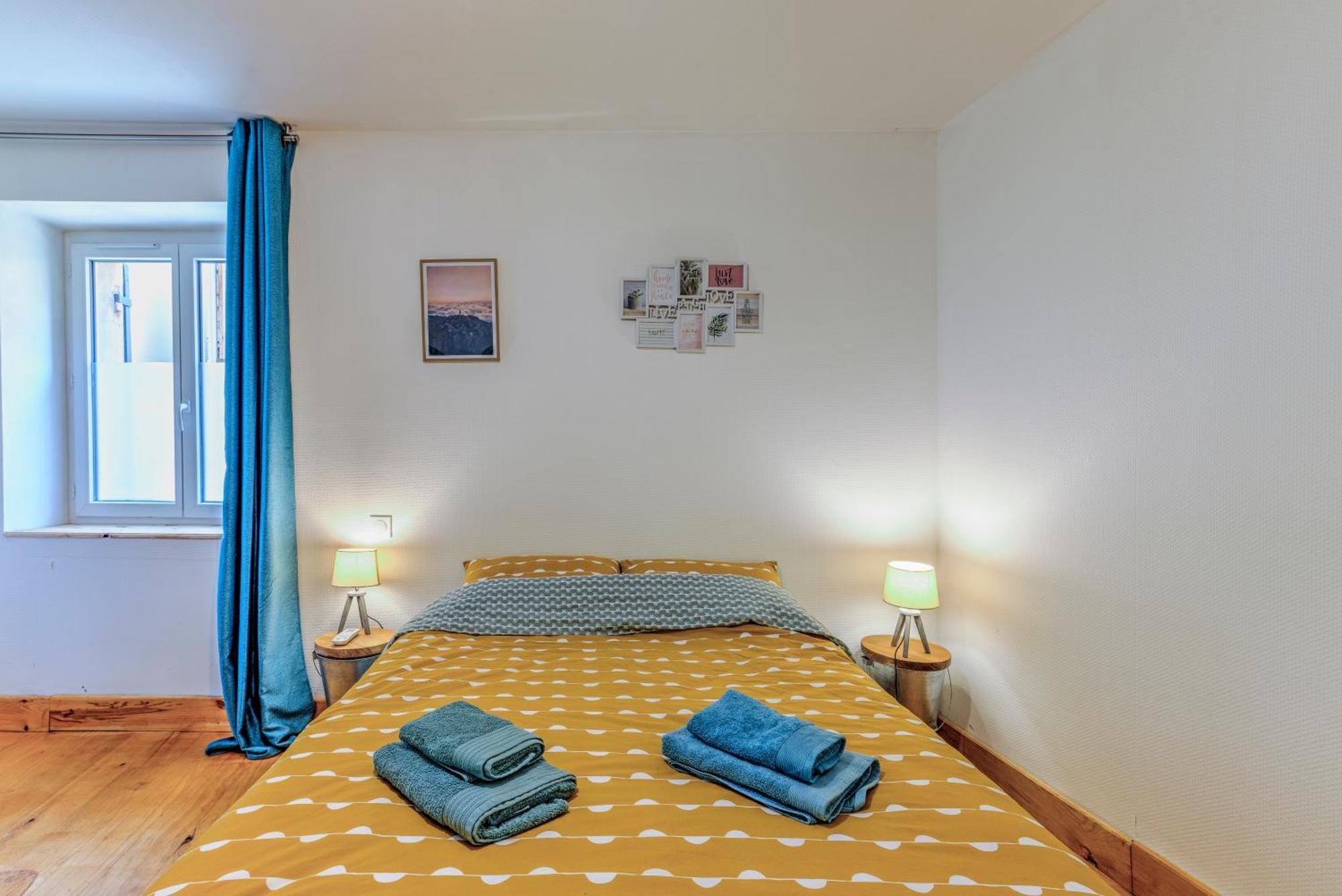 3 Pieces, Climatise, Calme, 100M Du Centre, Parking, "Lyriade" Sarlat Exterior foto